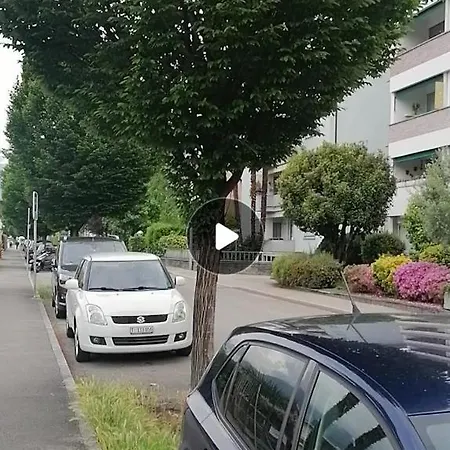 Paula* * Locarno
