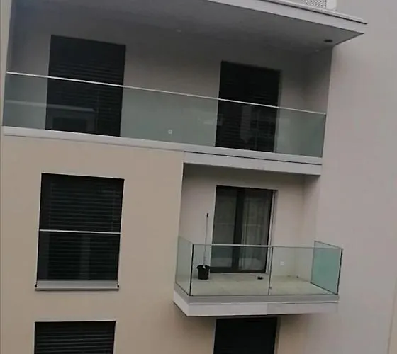 Vendégház Paula* *